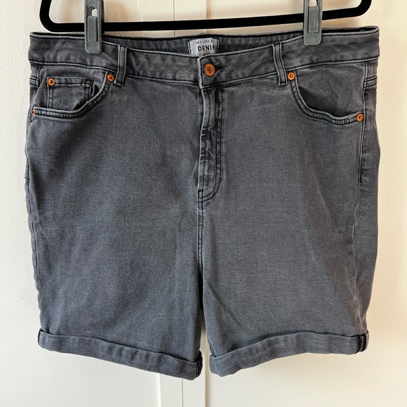 New Look Curves Women’s Black Denim Boyfriend Shorts Plus Size‎ 20 - Picture 1 of 12